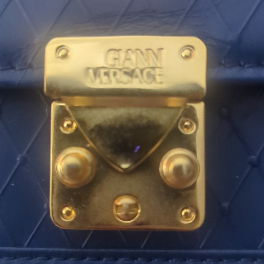 Versace Starburst Clutch Leather Gold Medusa .SALE PRICE.FINAL - Picture 3 of 13